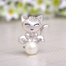 White Pearl Silver-Gold Austrian Crystal Lucky Cat Brooch - Smart Pets Nation